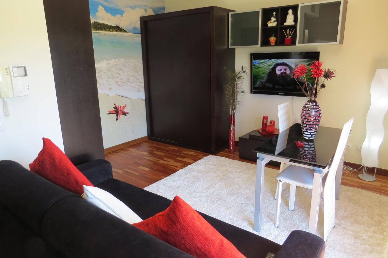 Estudio De Luxo Em Condominio Privado Com Piscina Віана-ду-Каштелу Екстер'єр фото