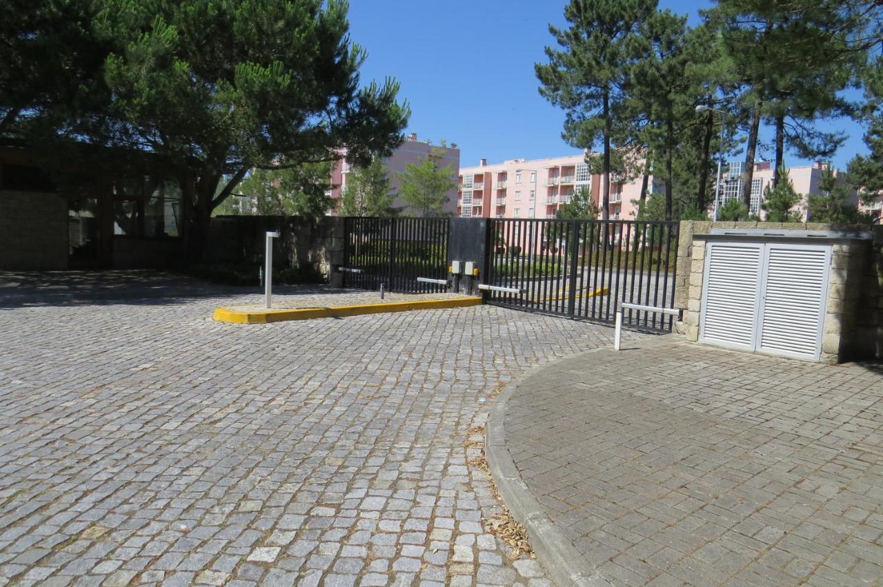 Estudio De Luxo Em Condominio Privado Com Piscina Віана-ду-Каштелу Екстер'єр фото